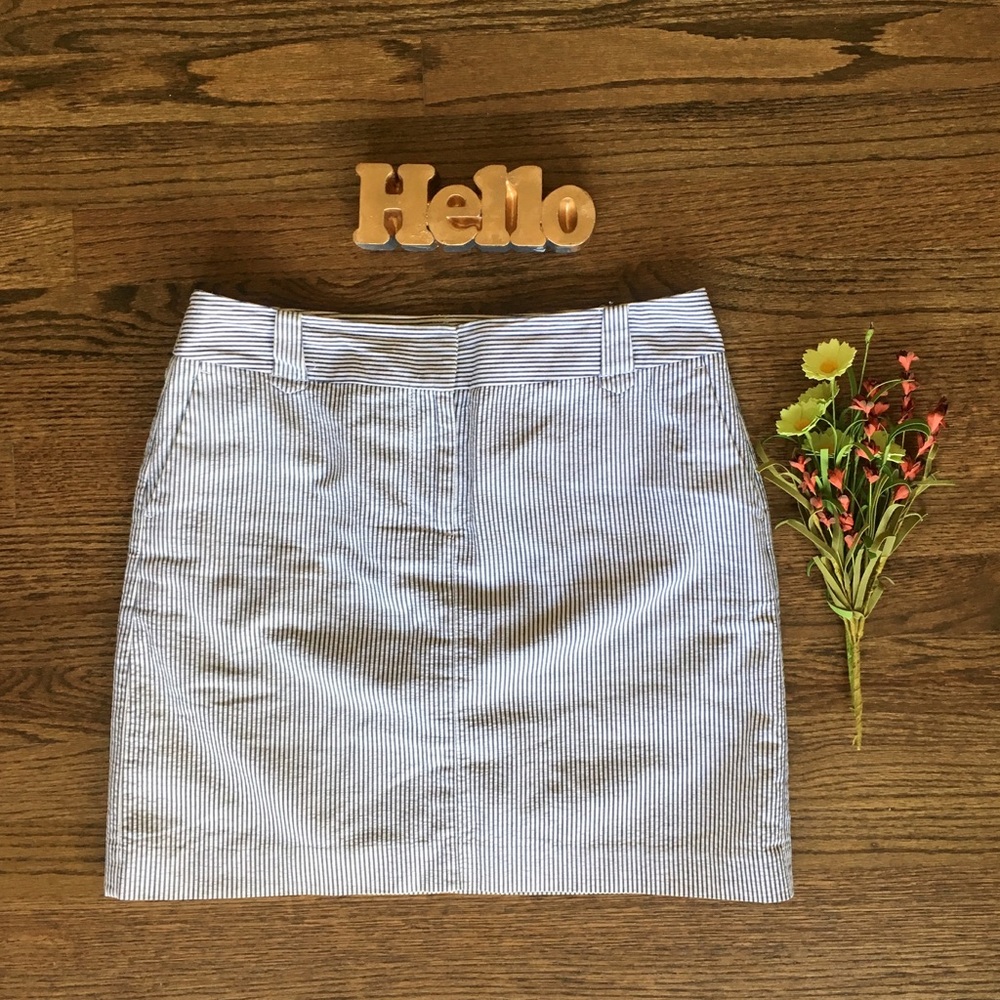 LOFT seersucker straight skirt
